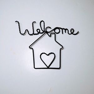 Twisted Metal Welcome Sign With House and Heart